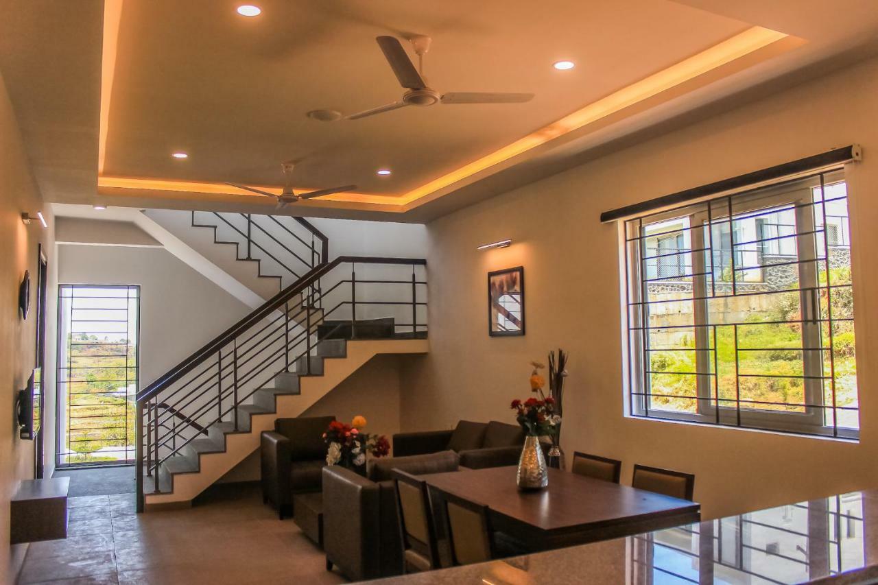 Silver Mist Villa *